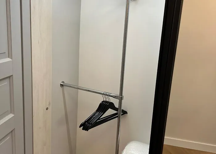 Cozy 2 -room In The Center Of - Lacplesa * Riga