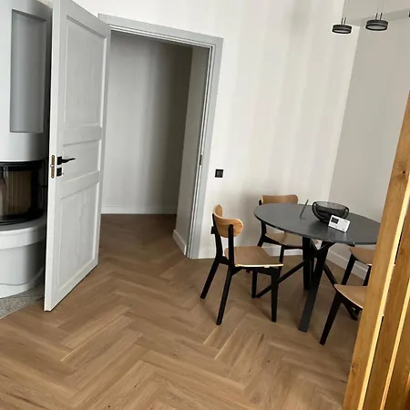 Cozy 2 -room In The Center Of - Lacplesa Riga